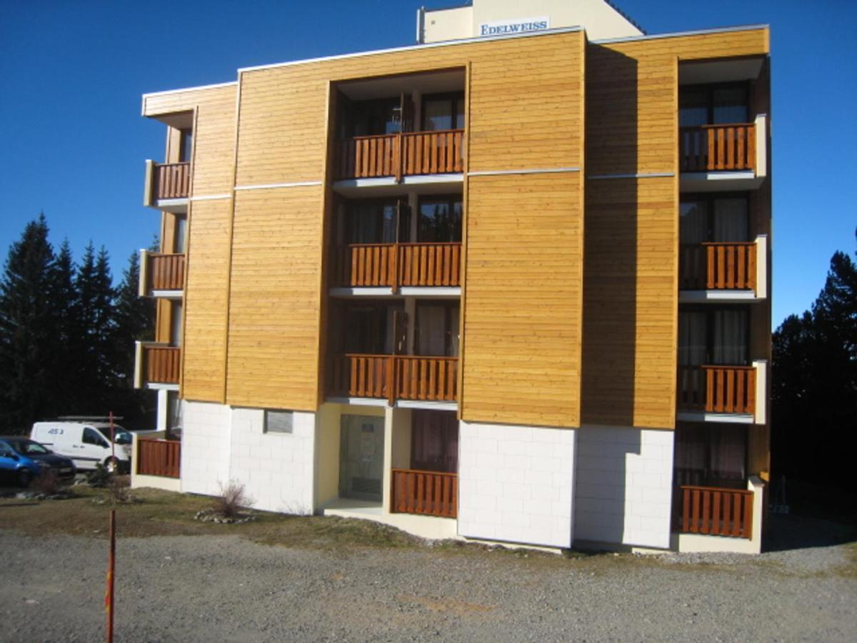 Studio Cabine Cosy Avec Balcon, Au Pied Des Pistes Et Des Commerces. - Fr-1-340-267 Apartment Chamrousse Exterior photo